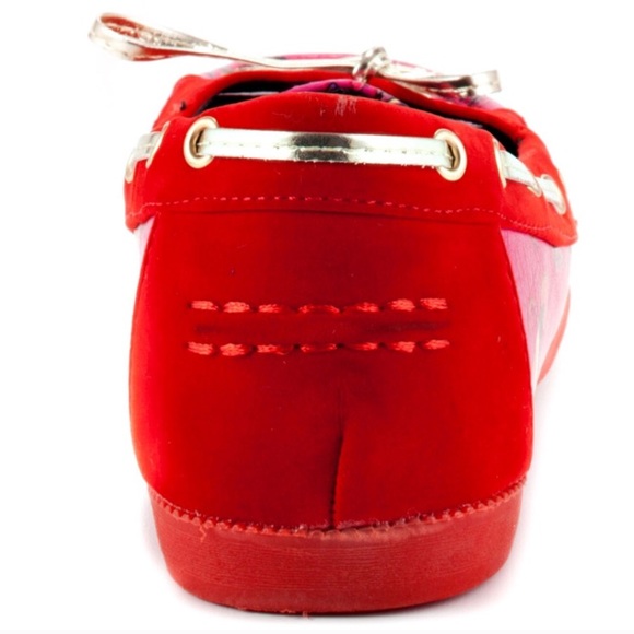 🚨FLASH SALE🚨Iron Fist Love Me Now Boat Shoes - Picture 5 of 6